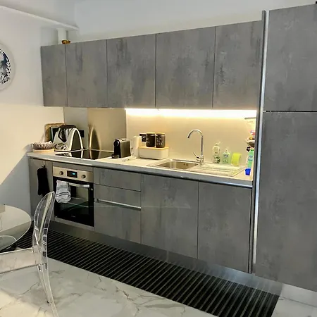 A Due Passi Dal Mare Apartamento *