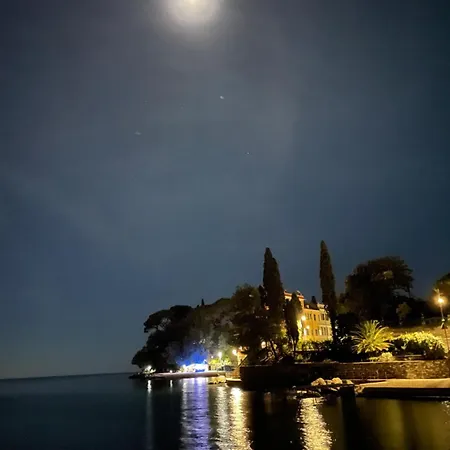 A Due Passi Dal Mare