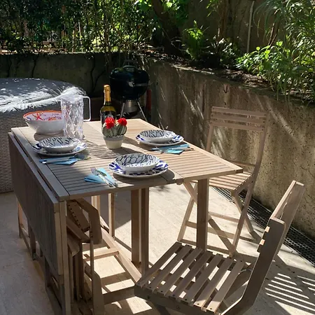 Apartment A Due Passi Dal Mare *